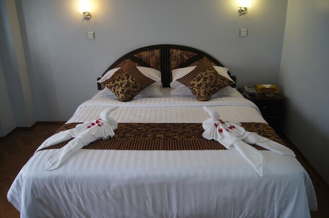 サマー パレス ホテル