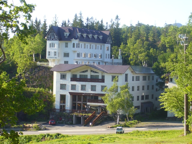 シャレードイン志賀