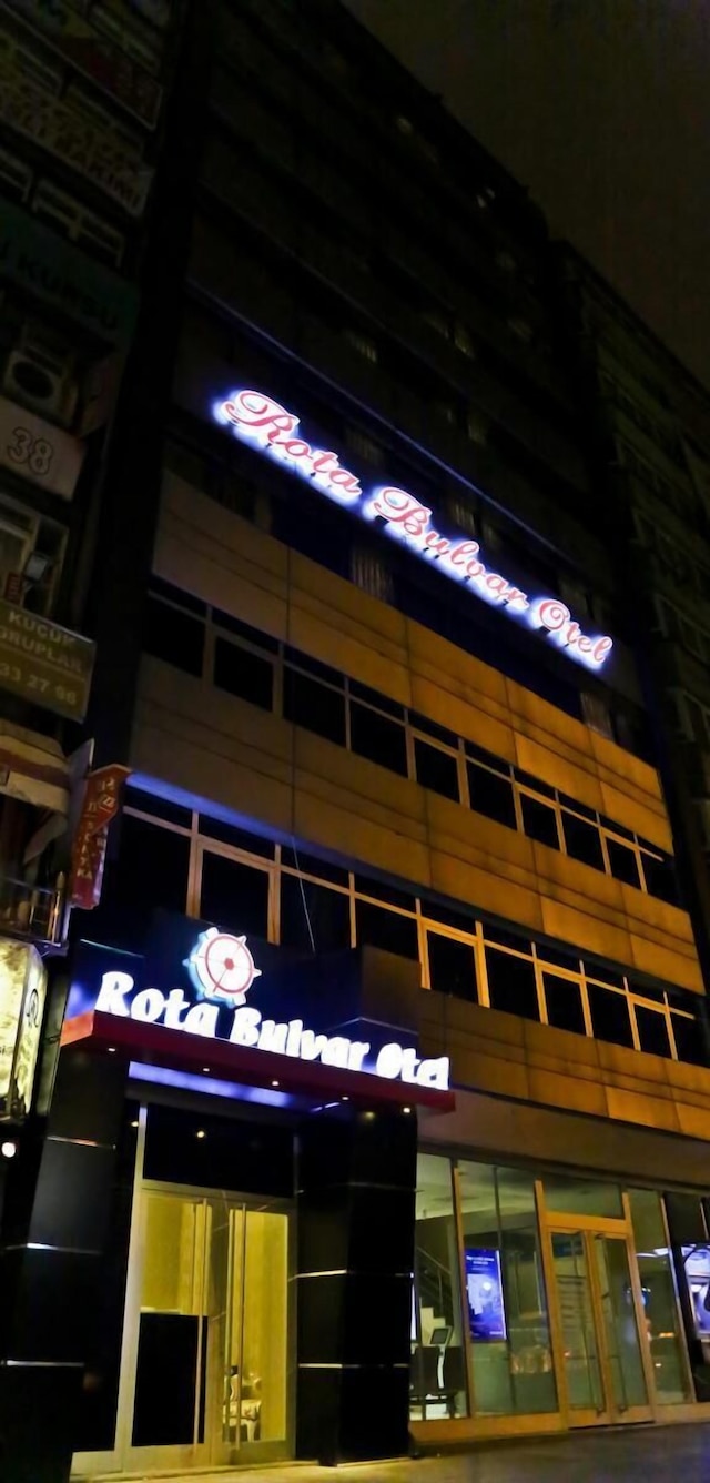 ロタ ブルヴァール ホテル