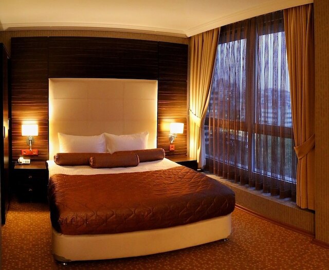 ロタ ブルヴァール ホテル