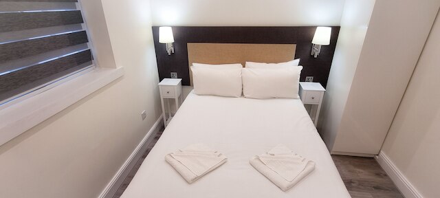 ハイドパーク スーペリア アパートメンツ