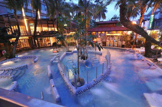 アート スパ ホテル