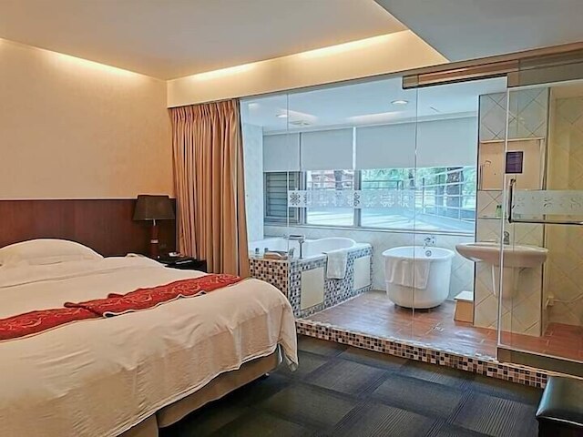 アート スパ ホテル