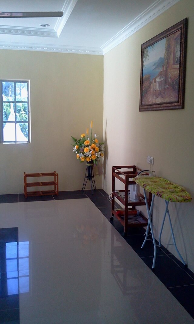 ドワルン モーテル