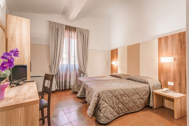 オテ ラールノ ベッラリーヴァ