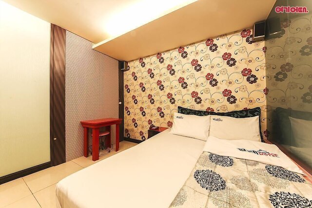 パレス モーテル