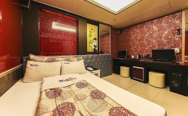 パレス モーテル