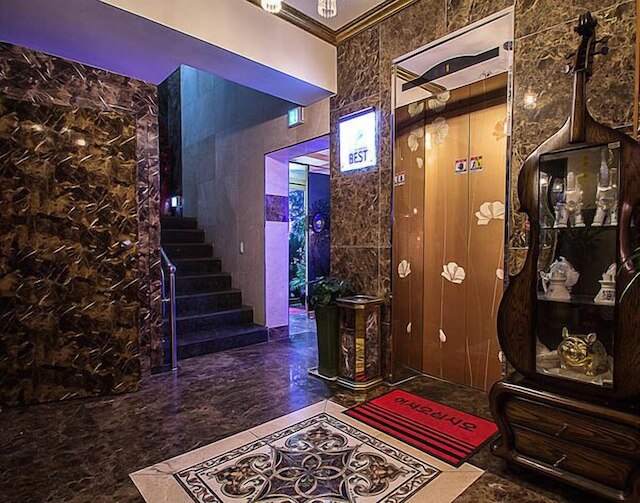 パレス モーテル