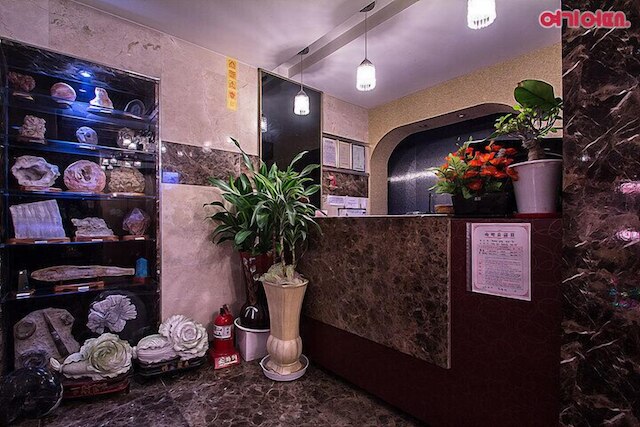 パレス モーテル