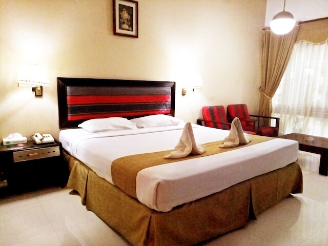 ニュー グランド パーク ホテル