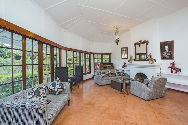 マウンテン バンガロー