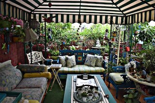 オン ザ ハウス