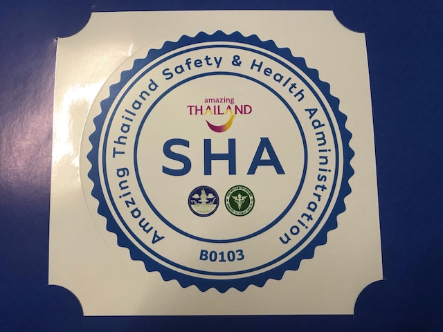 チャルン ホテル