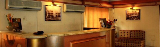 パラヴィ インターナショナル ホテル