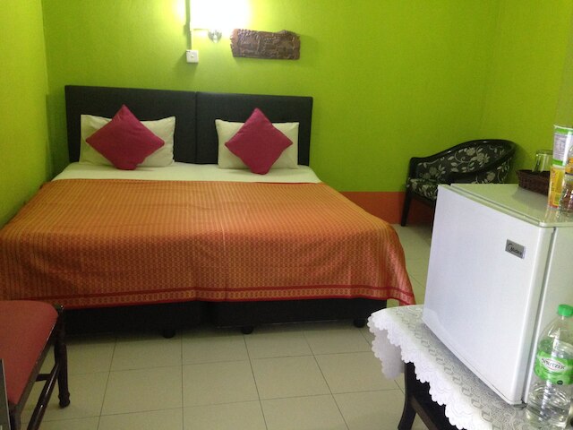 ザ ボックス シャレー