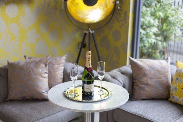 ホテル シェパーズ ブッシュ ロンドン