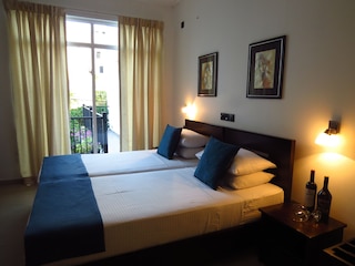 チャペルトン ハウス