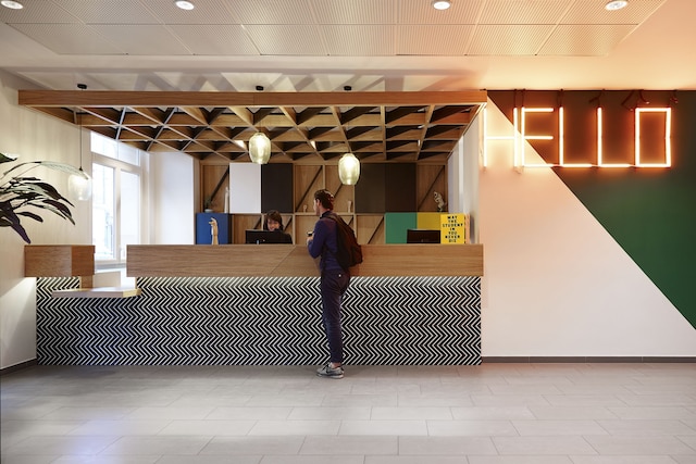 ザ・ソーシャルハブパリラディフェンス