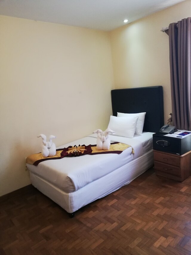 クイーンズ パーク ホテル