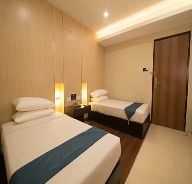 イースタン ホテル