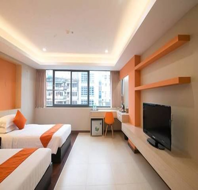 イースタン ホテル