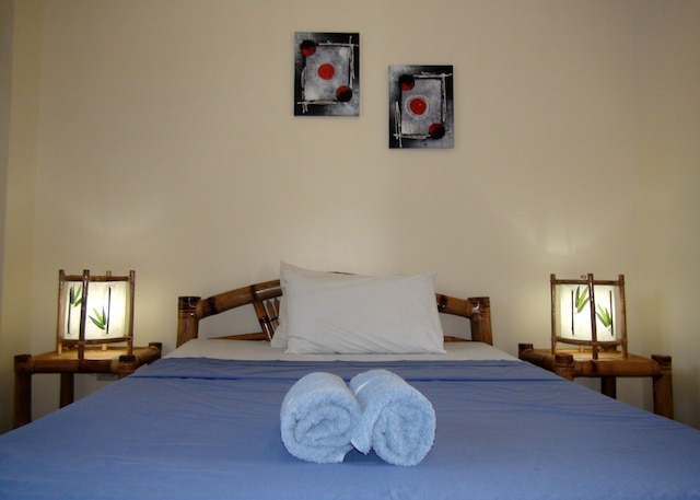 スクエアズ カフェ アンド アパートメンツ