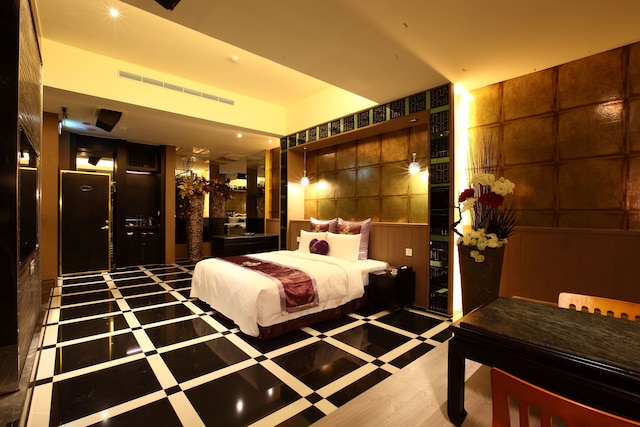 メリー シング モーテル (美麗心精品汽車旅館)