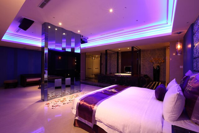 メリー シング モーテル (美麗心精品汽車旅館)