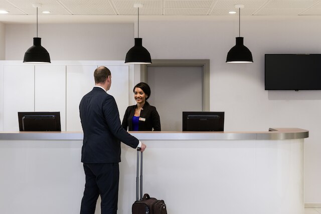 アパートスタイルホテル アダージョ アクセス ラ デファンス プトー