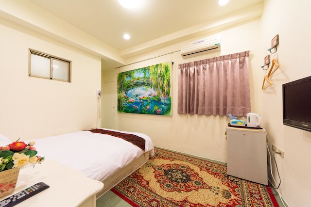 フェンキア プロヴァンス