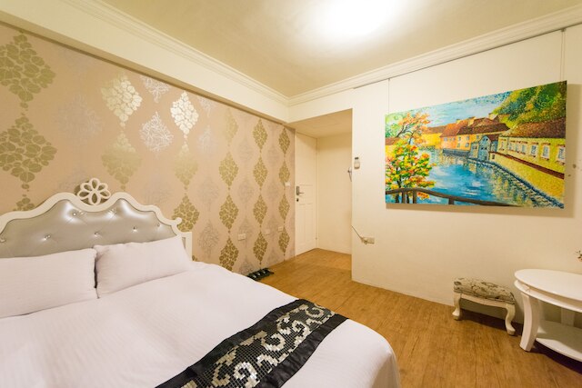 フェンキア プロヴァンス