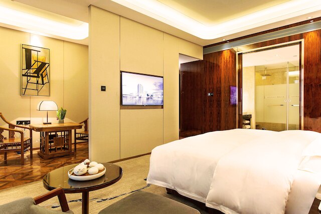 ラマダ プラザ長沙南 (长沙雅士亚华美达广场酒店)