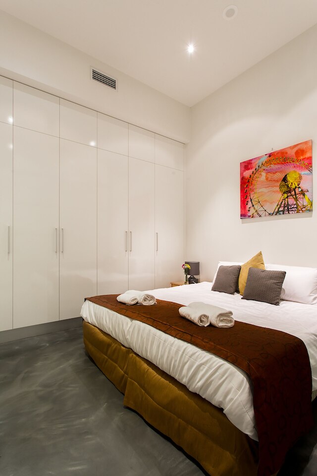 アンカー オン リトル コリンズ - サザン