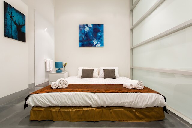 アンカー オン リトル コリンズ - サザン