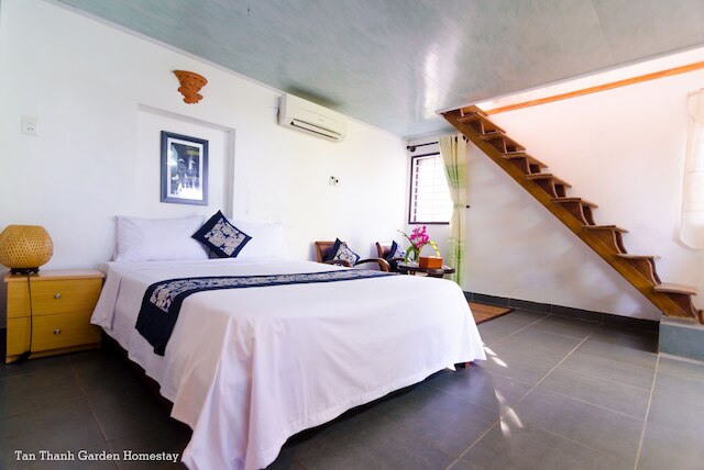 タンタン ガーデン ホームステイ