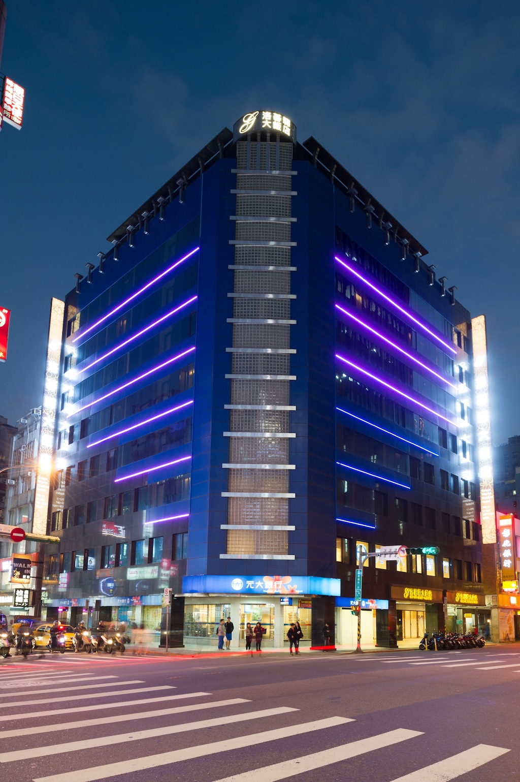 グリーンワールド 台北駅（洛碁大飯店驛）