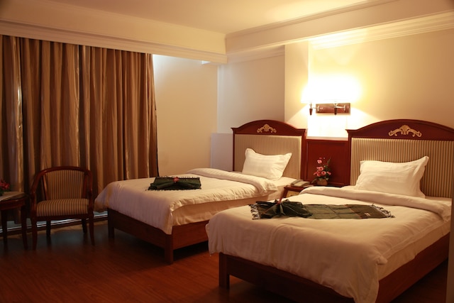 ラックス リバーサイド ホテル & アパートメント