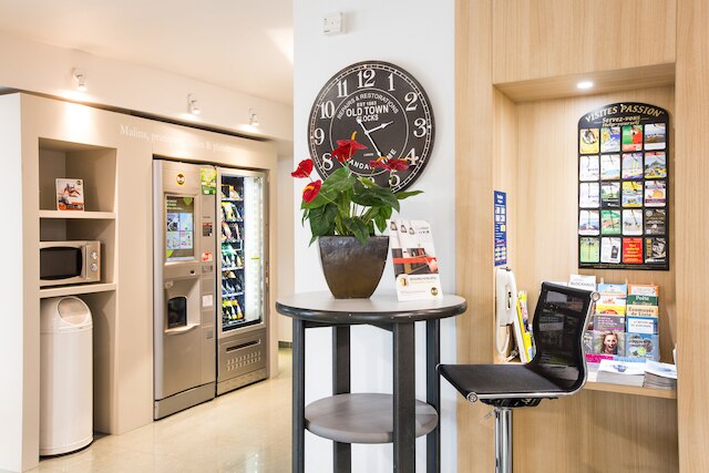 B&B ホテル レンヌ シュッド シャントピ