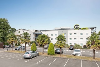 B&B ホテル レンヌ シュッド シャントピ