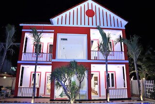 レッド ハウス ホームステイ