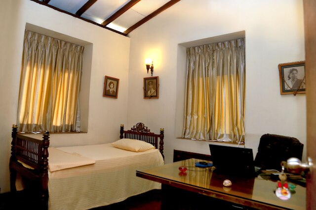 ヘイナ ヴィラ コロンボ