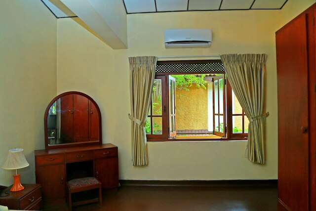 ヘイナ ヴィラ コロンボ