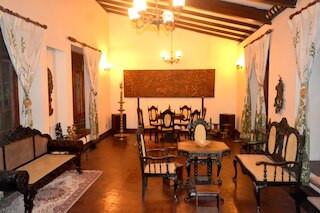 ヘイナ ヴィラ コロンボ