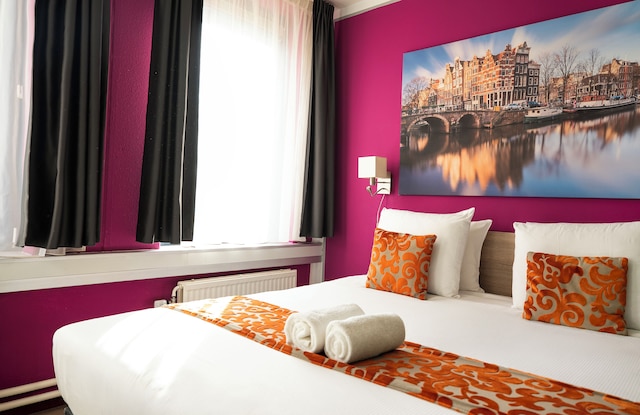 アムステルダム テレポート ホテル