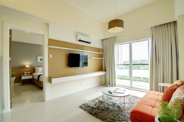 ゼレニティ ホテル & スイーツ