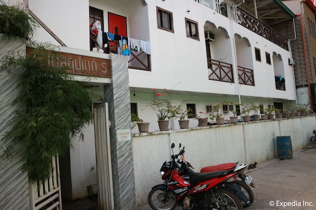 ジョアキンズ ベッド & ブレックファスト