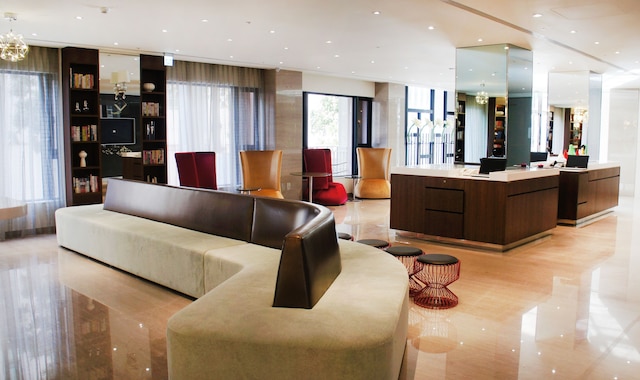 カオシュン インターナショナル プラザ