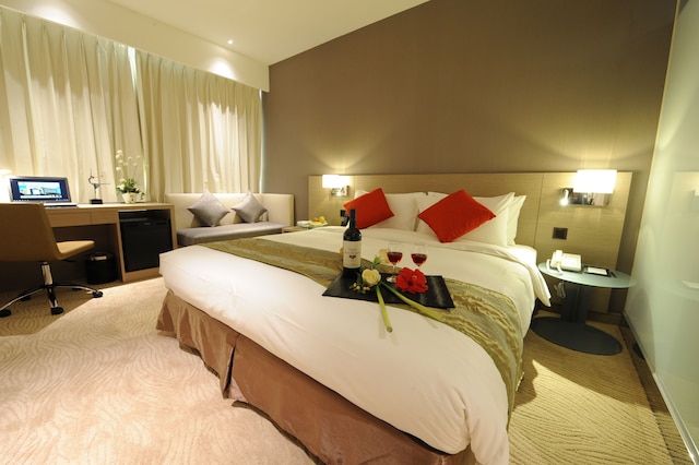 カオシュン インターナショナル プラザ