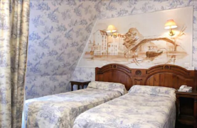 ファミリア ホテル