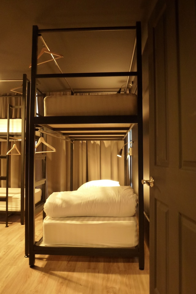 C40 ウィンクス ホステル